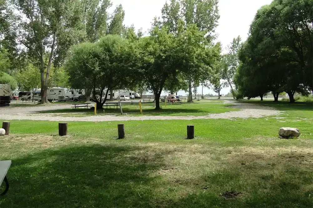 Lakeside RV Campground gallery 2