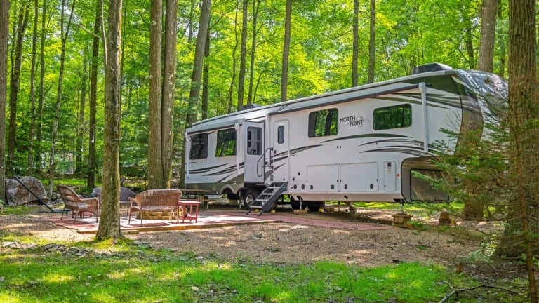 Rvino – Campers Paradise gallery 3