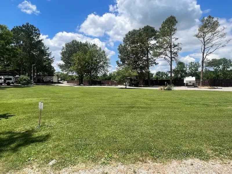 Tuscumbia RV Park gallery 2