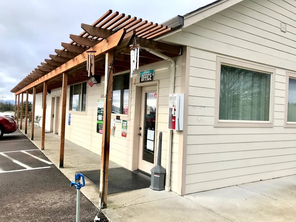 Emerald Valley RV Park gallery 2