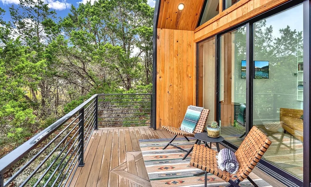 Black Canyon Wimberley Farmhouse Cottages & Luxury RV Park gallery 2