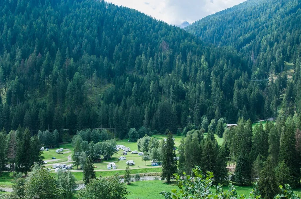 Area Sosta Camper “Al Plan” gallery 2