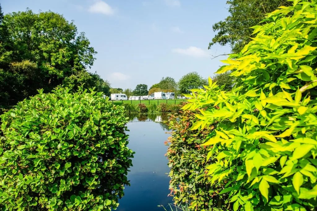 Oxon Hall Touring & Holiday Home Park gallery 2