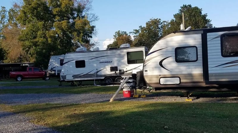 Bay Springs Country Inn & Marina