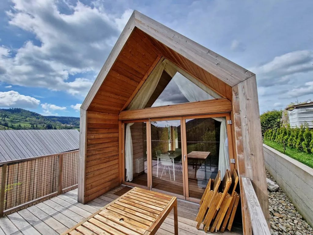 GoLife Center gallery 1