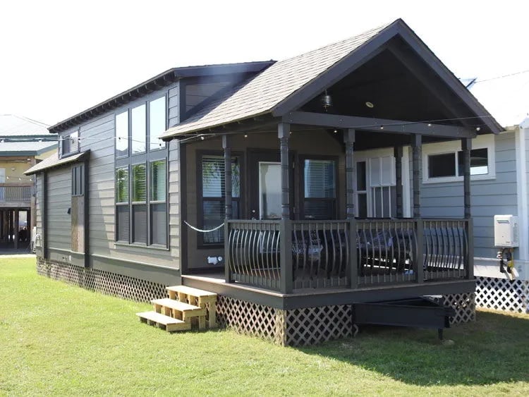 Pontchartrain Landing RV Resort gallery 3