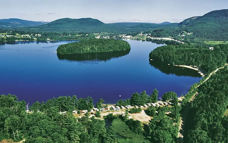 Lakeside Camping