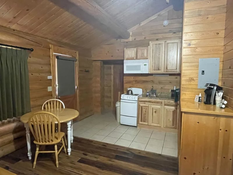 320 Guest Ranch gallery 1