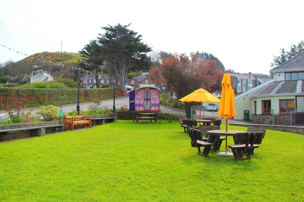 Aeron Coast Caravan Park gallery 1