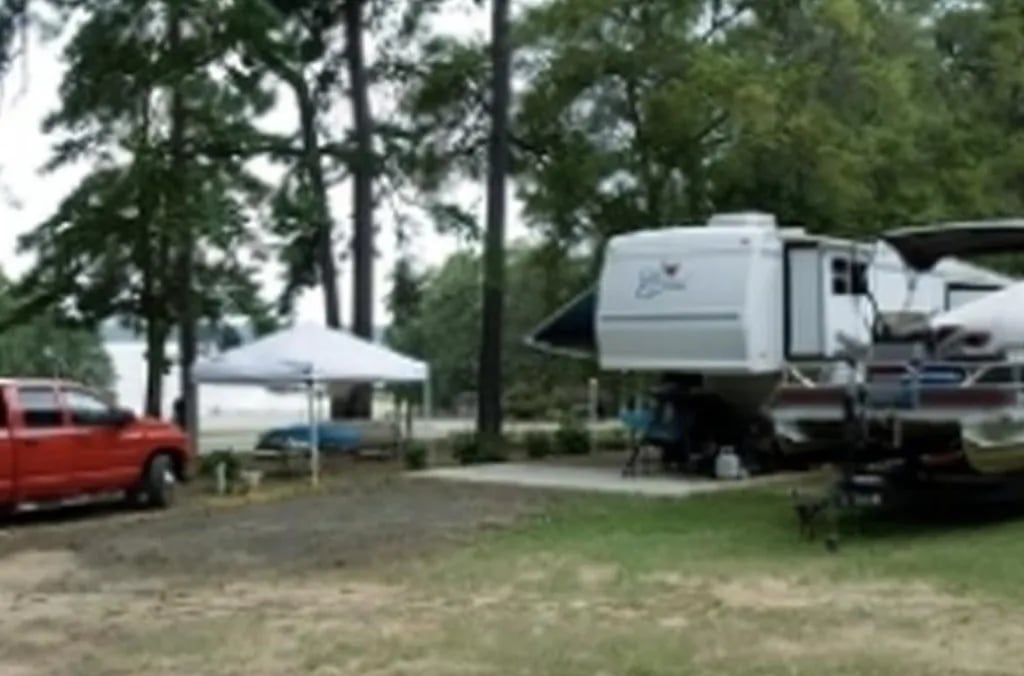 Mountain Lake Marina and Campground gallery 3