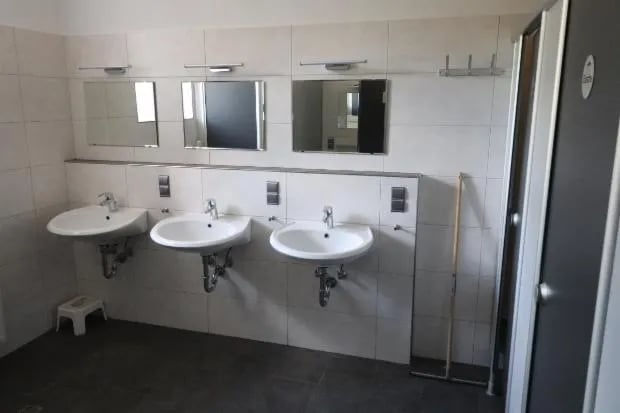 Hotel & Camping Schloss Issigau gallery 3