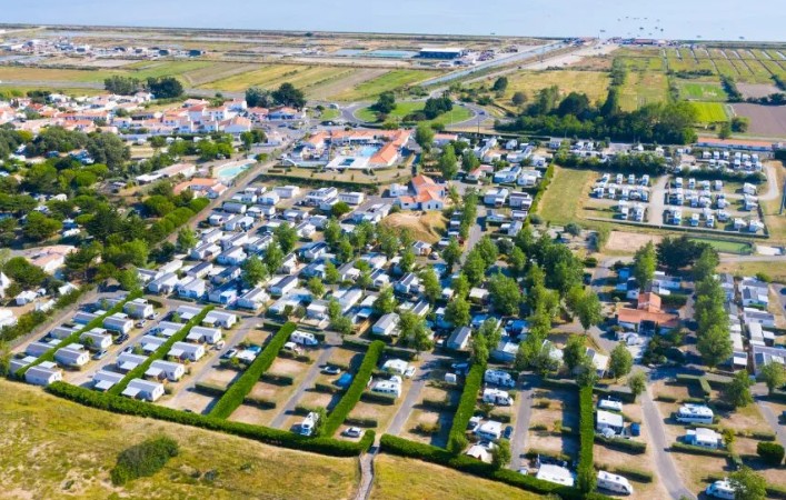 Camping Eden Villages Le Caravan'Ile