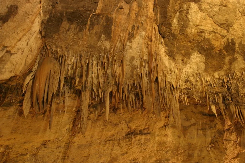 Dixie Caverns gallery 2