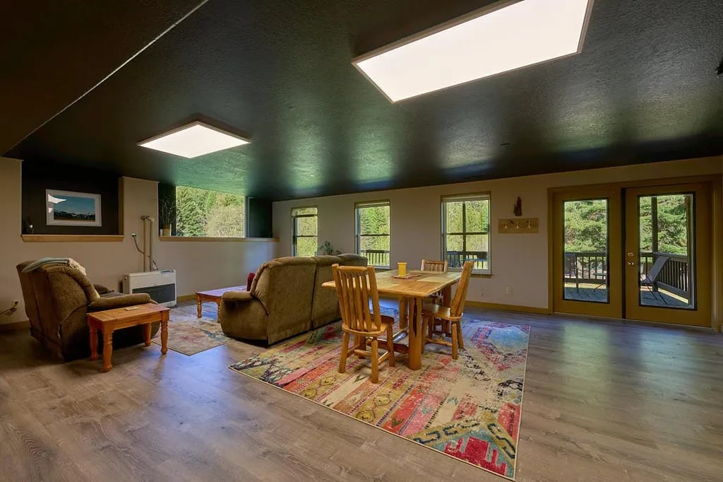 Park At The River gallery 1