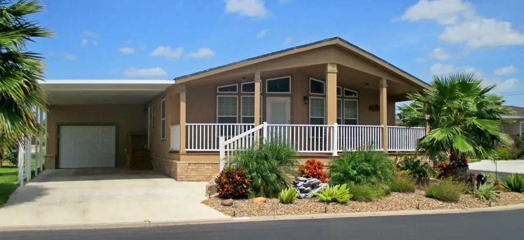 Llano Grande Lake Park Resort gallery 3