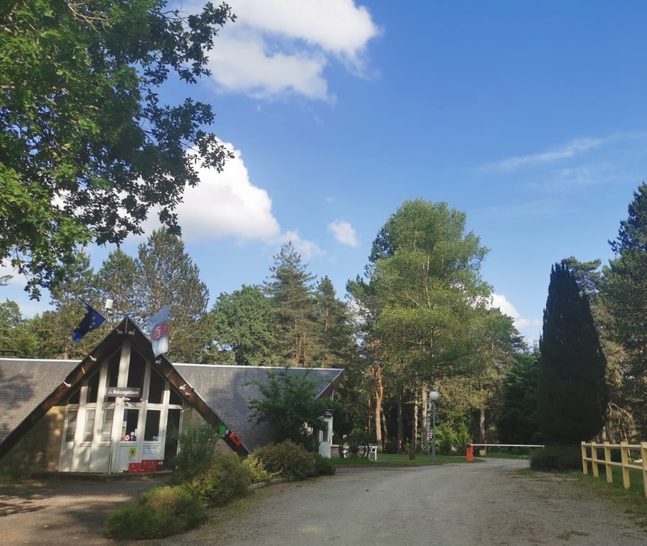 Camping Les Sapins de Corrèze gallery 4