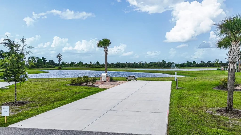 Resort at Canopy Oaks