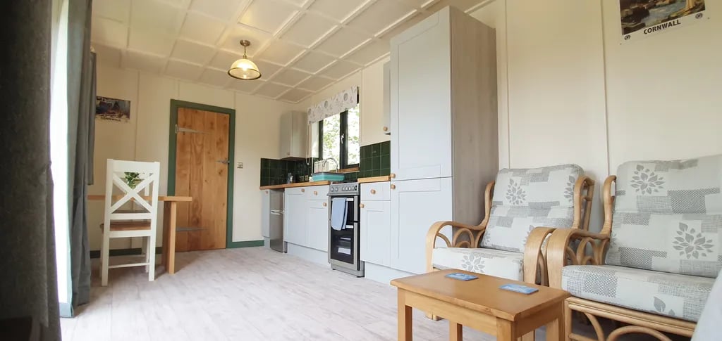 Lynstone Lakes gallery 2