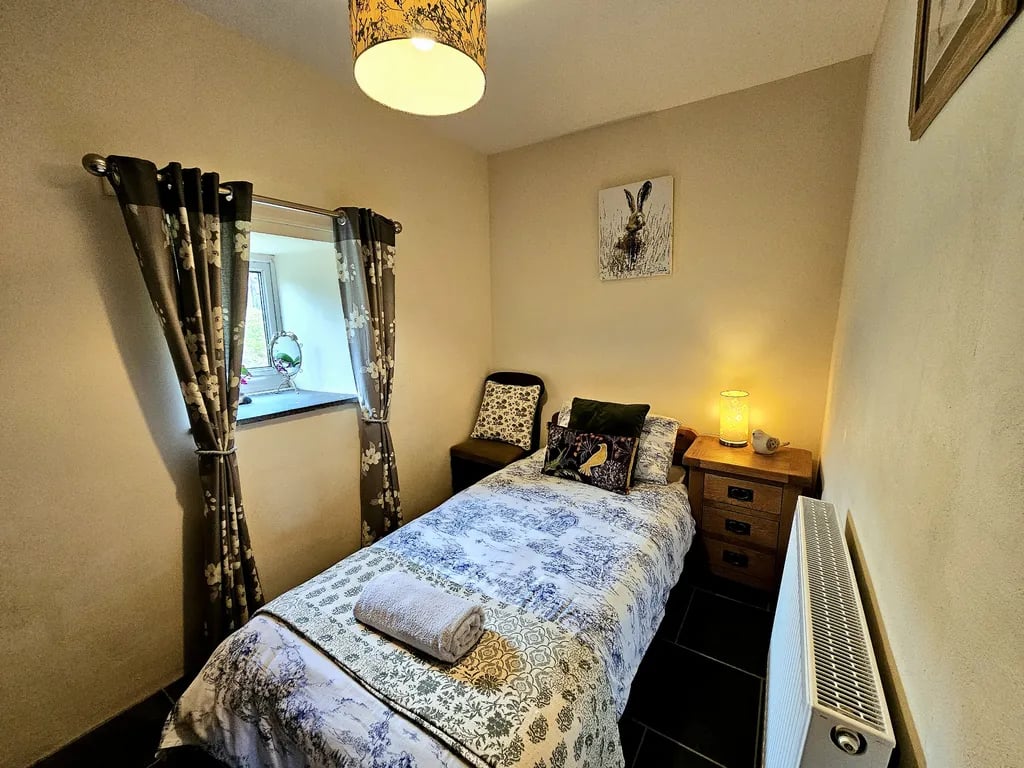 Gwern Gof Isaf Campsite gallery 3