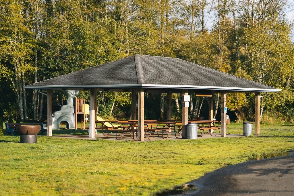 Friends Landing gallery 1