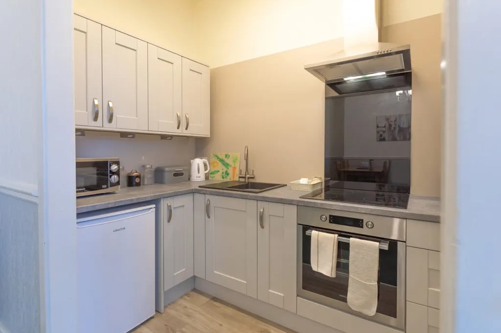 Shireburne Park gallery 1