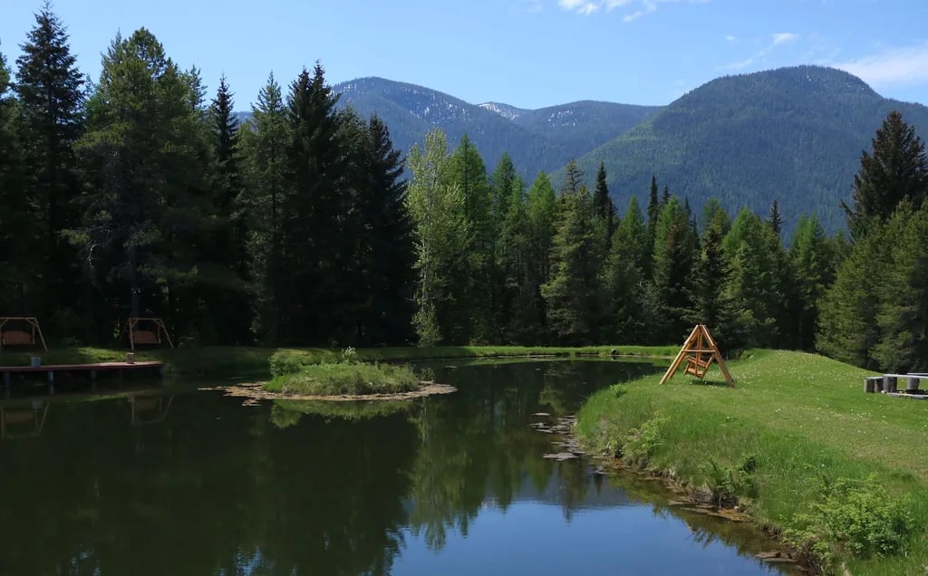 Mountain Meadow RV Park and Cabins gallery 2