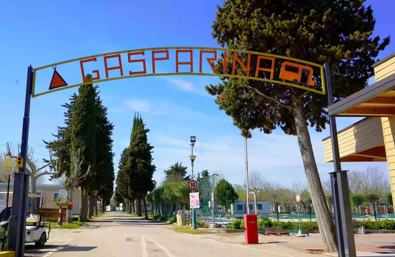 BAIA HOLIDAY Gasparina