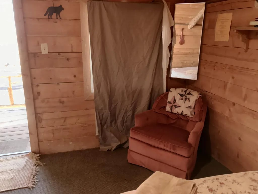 Mystic Hot Springs gallery 1