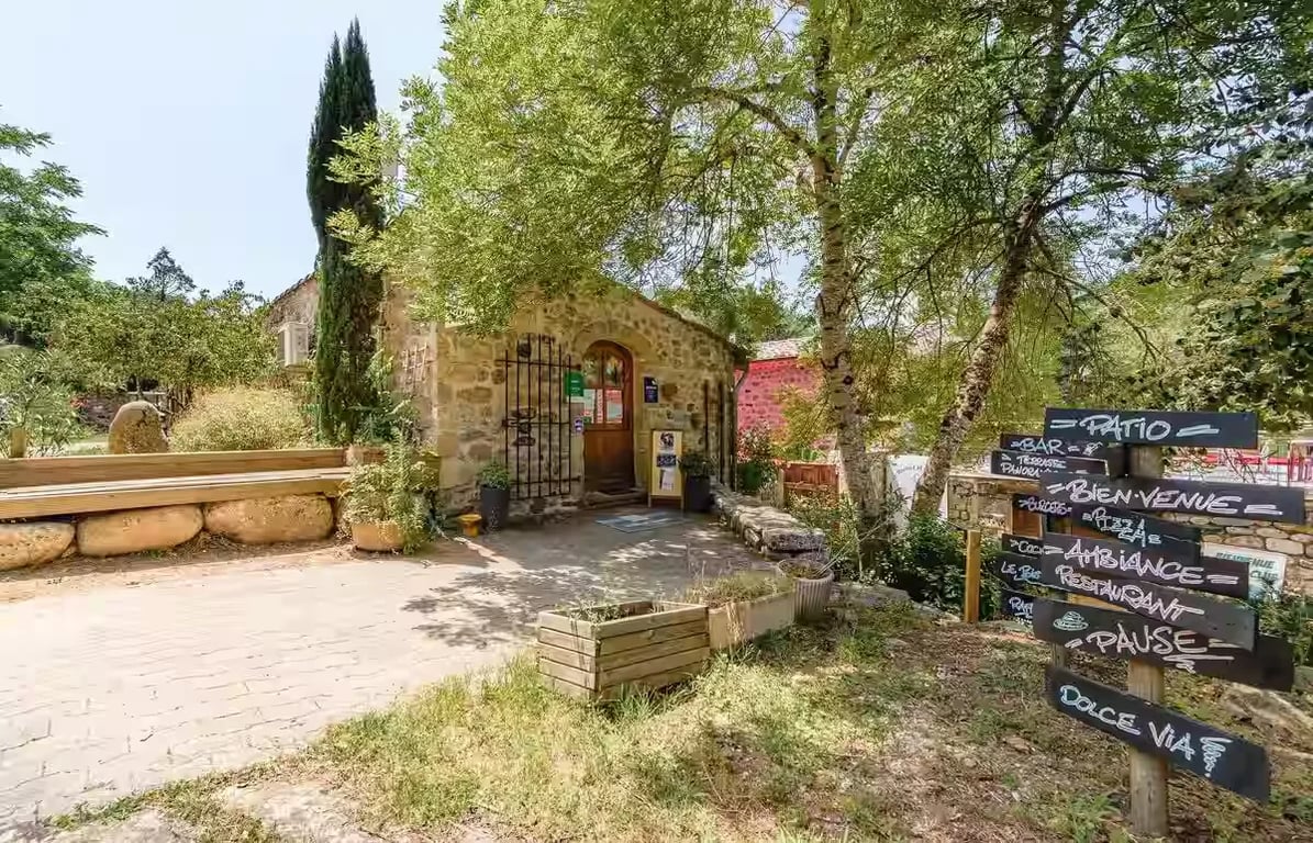 Flower Camping Mas de Champel gallery 2