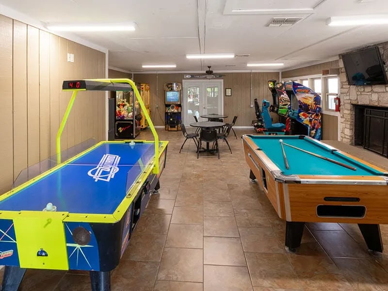 Hill Country RV Resort & Cottage Rentals gallery 3