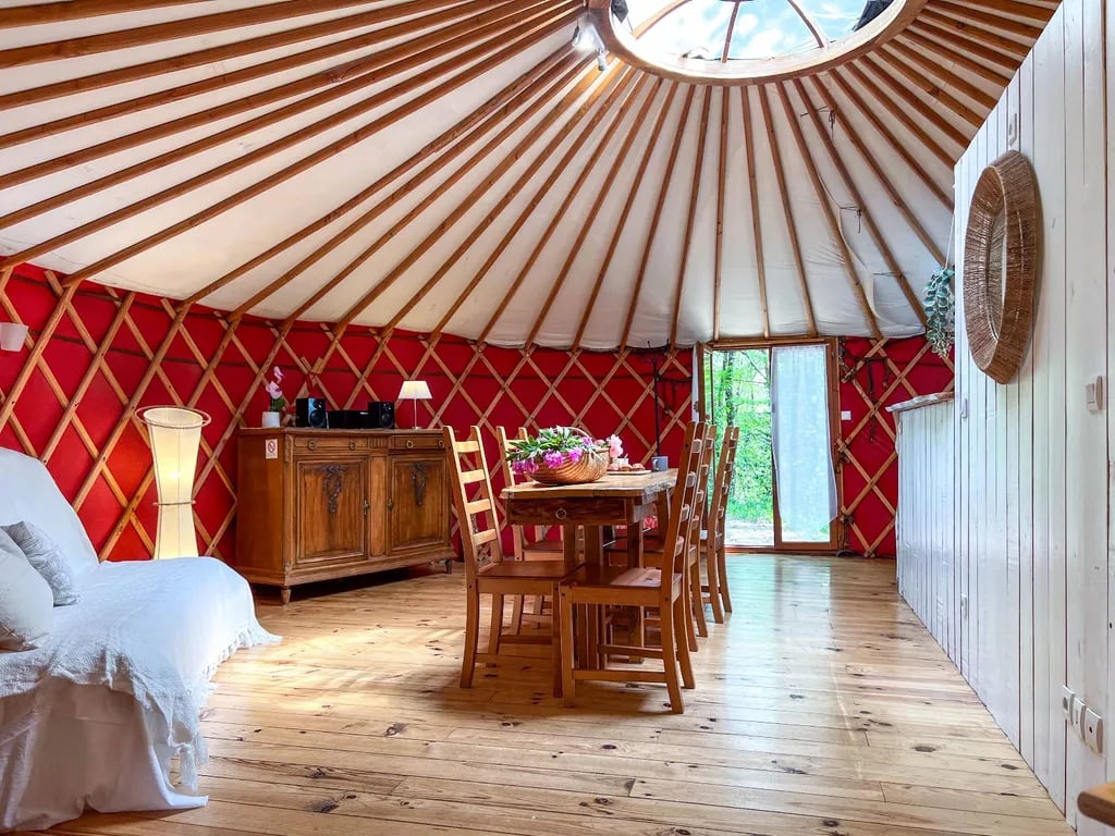 Yourte Cantal gallery 2