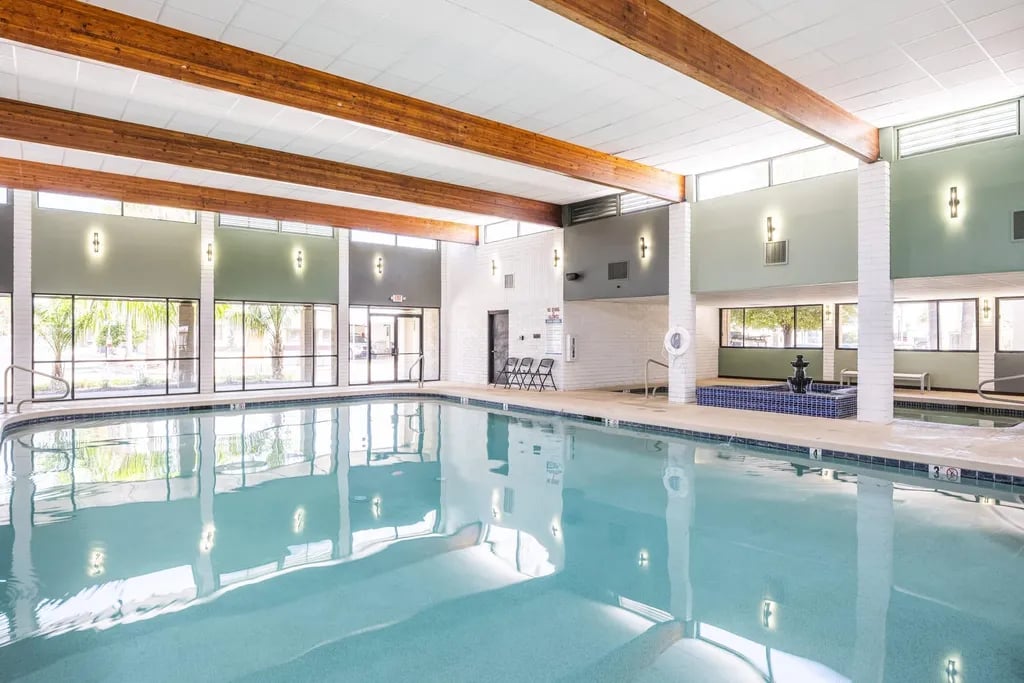 Superstition Sunrise RV Resort gallery 2