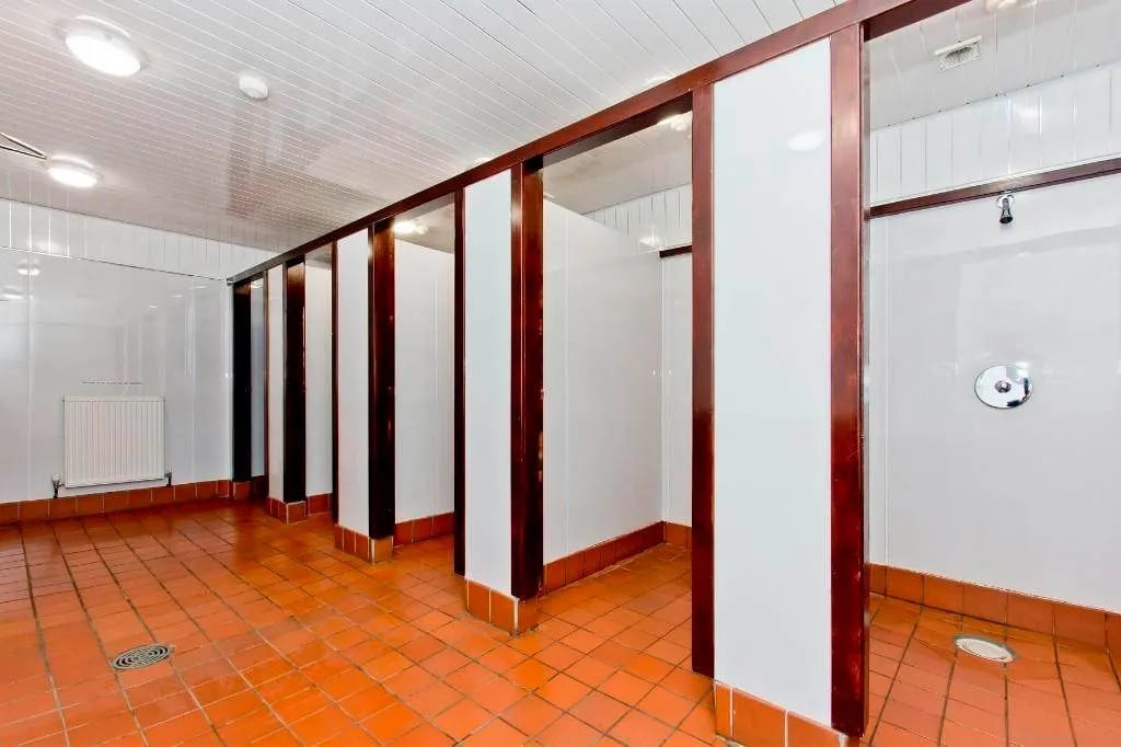 Beinglas Farm Campsite gallery 3