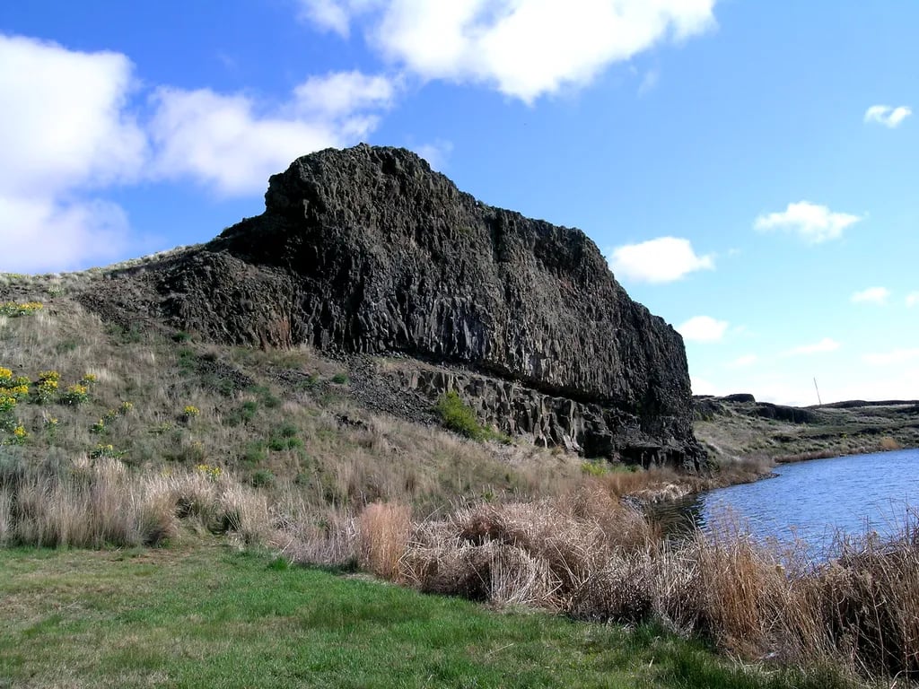 Coffeepot Lake gallery 1