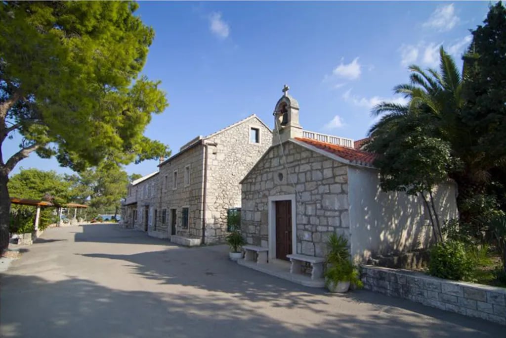 Camp Lupis gallery 2