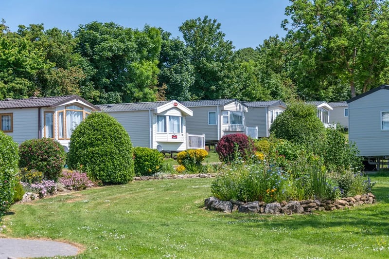 Graston Copse Holiday Park gallery 2