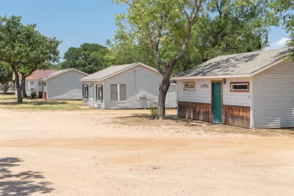 Poppys Pointe Family Resort gallery 2