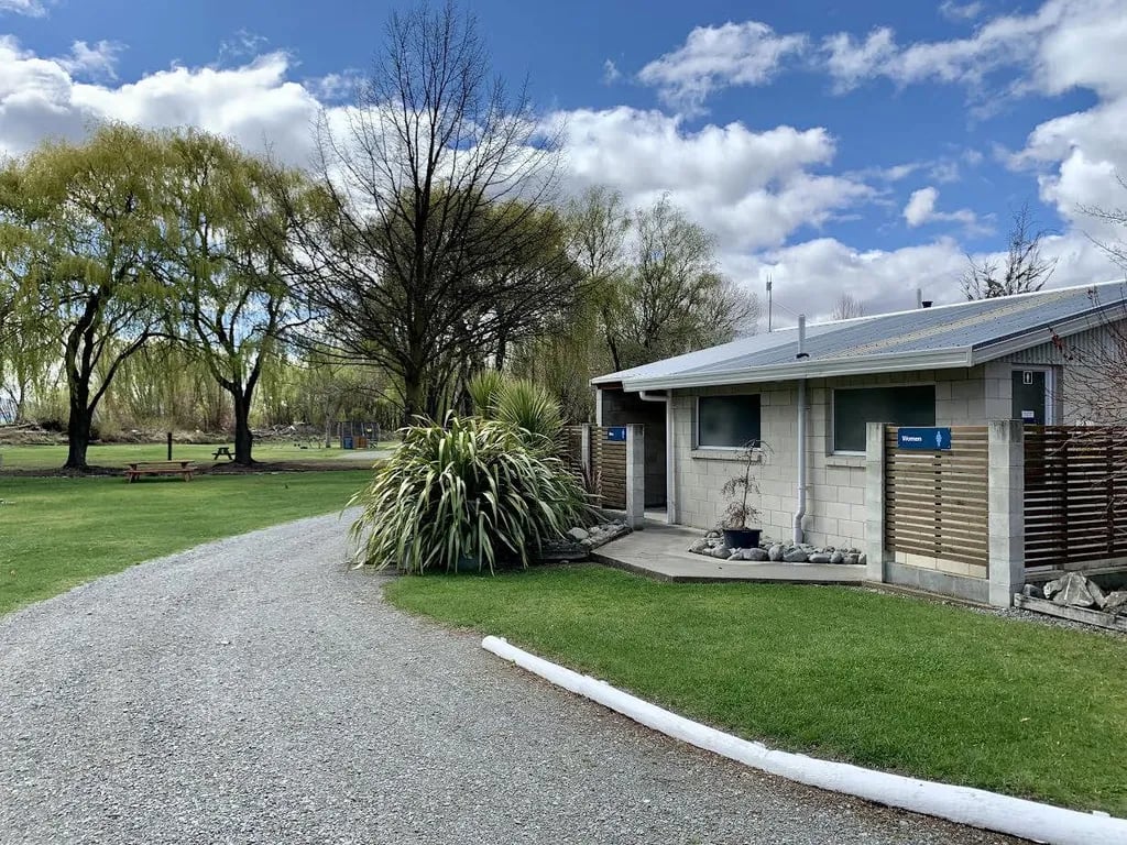 Omarama Top 10 Holiday Park gallery 1