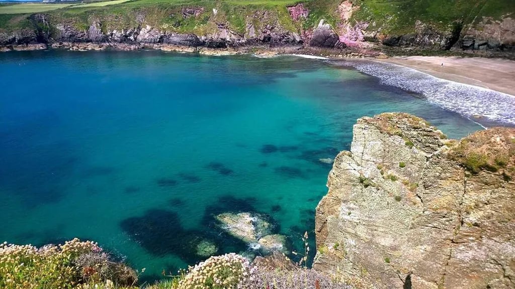 Glan-Y-Mor Camp Site gallery 3