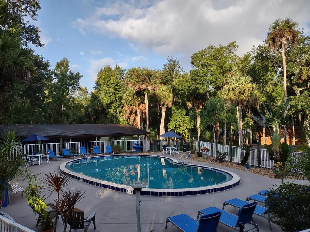 New Smyrna Beach RV Park & Campground gallery 2