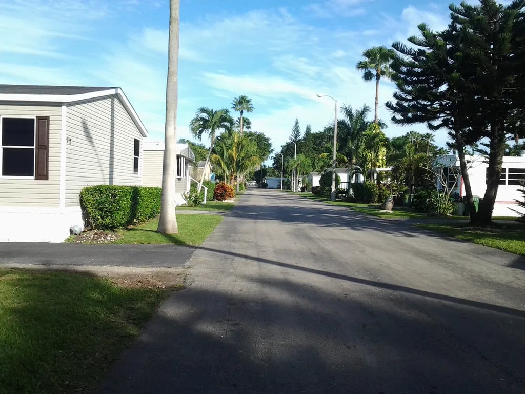 The Boardwalk RV And Mobile Home Resort gallery 3