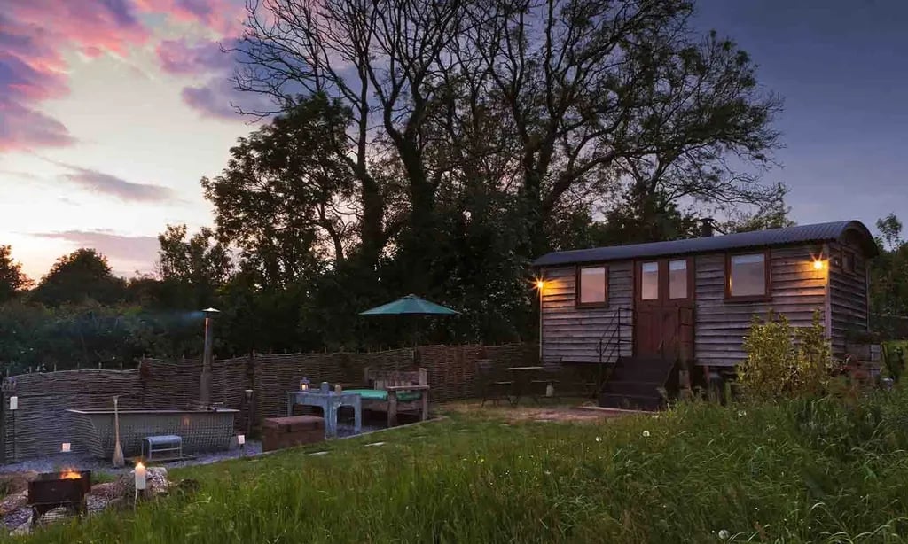 Somerset Shepherd’s Hut Holidays gallery 3