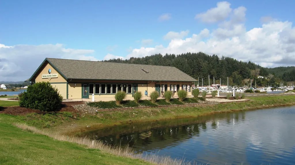 Winchester Bay RV Resort gallery 2