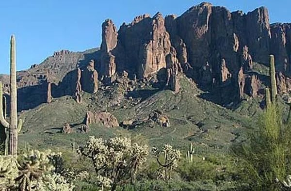 Superstition Mountain AZ state trust dispersed gallery 3