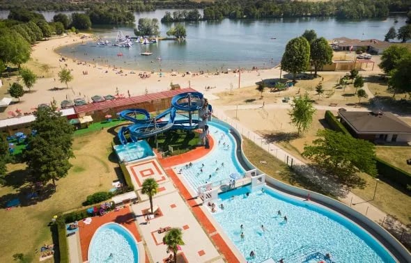 Camping et Base de loisirs La Plaine Tonique gallery 3
