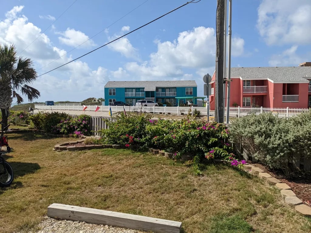 On The Beach RV Park gallery 2