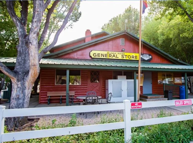 Munds Park RV Resort gallery 2