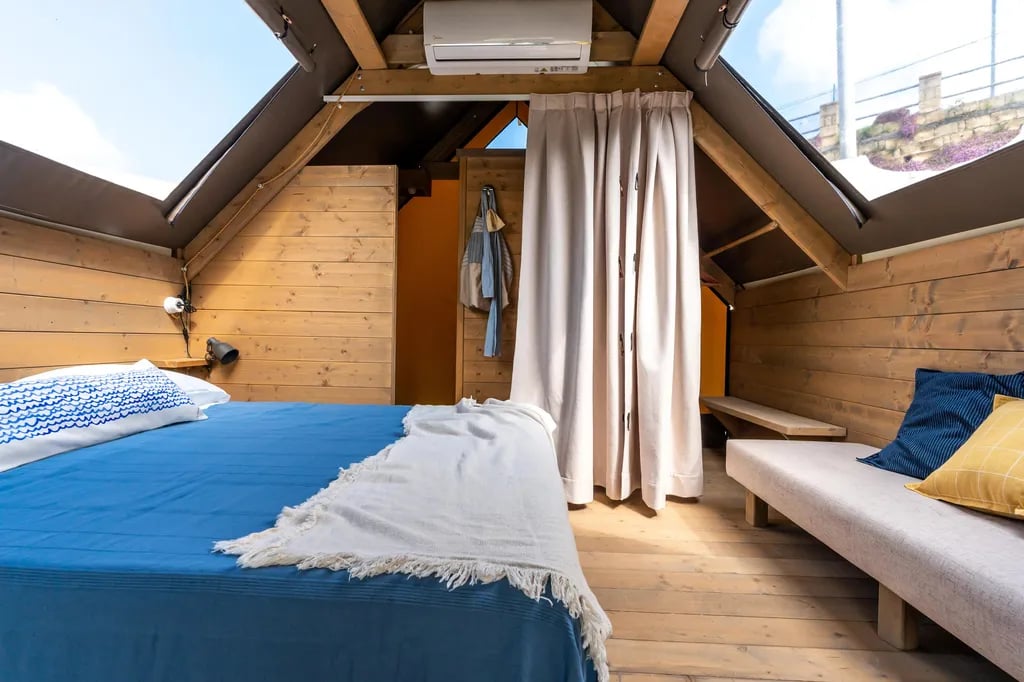 Ciraccio – Procida Camp and Resort