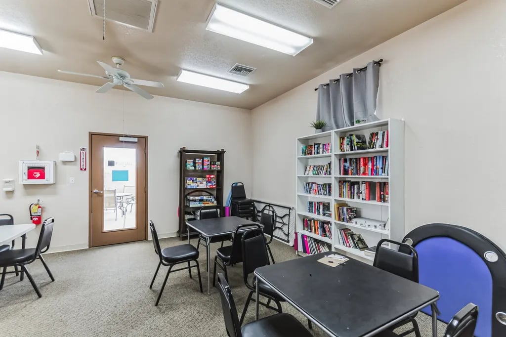 Del Pueblo RV Park & Tennis Resort gallery 2