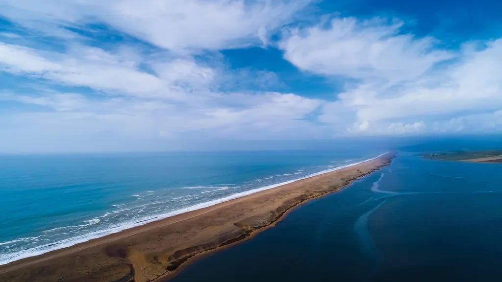 Devon Cliffs Holiday Park gallery 3